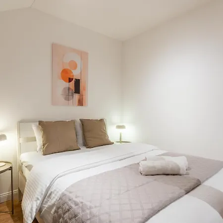 3-Room Apartment With Beautiful View Prague Exterior photo