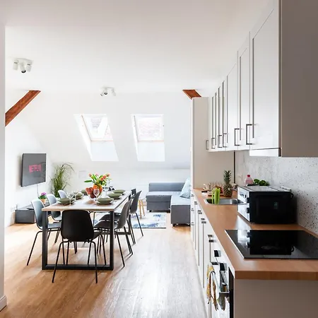 3-Room Apartment With Beautiful View Prague Exterior photo