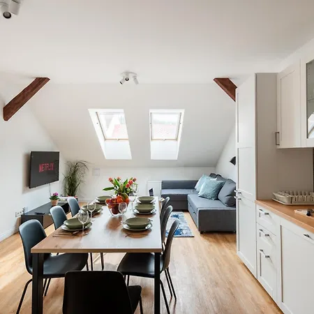 3-Room Apartment With Beautiful View Prague Exterior photo
