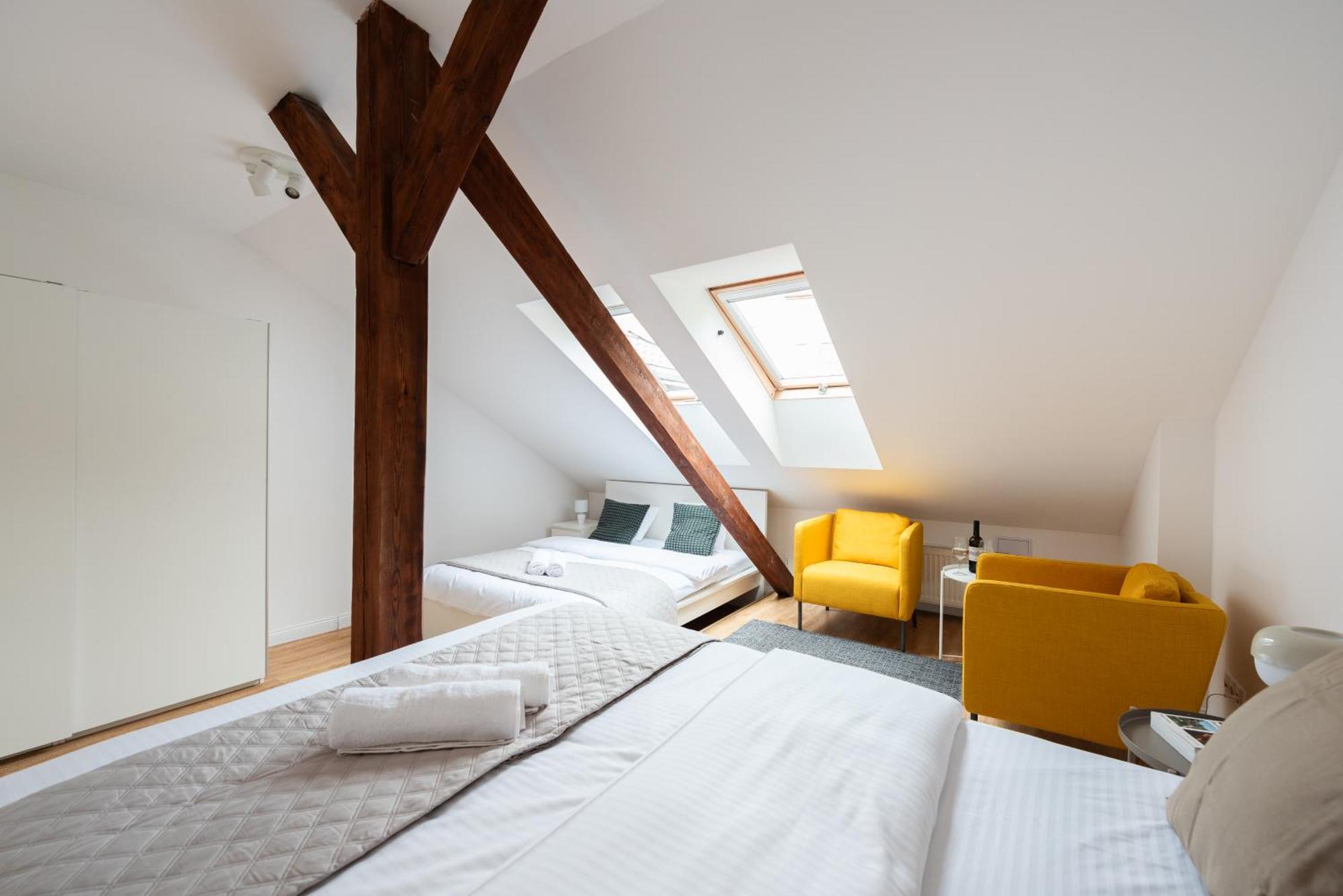 3-room With Beautiful View Apartment Prag